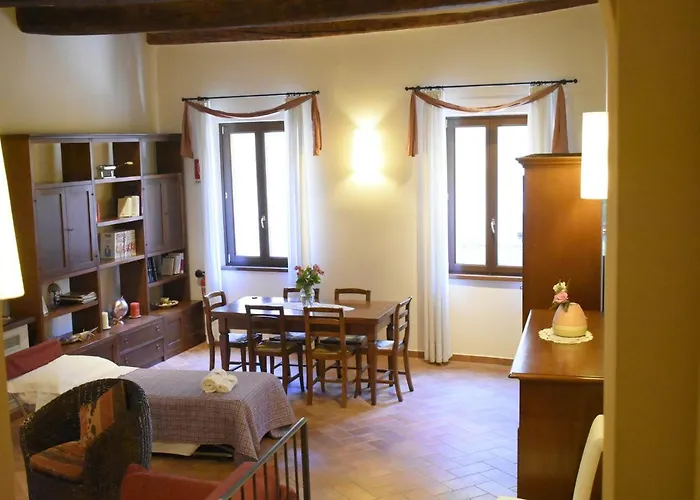 Konukevi Il Corso 4*