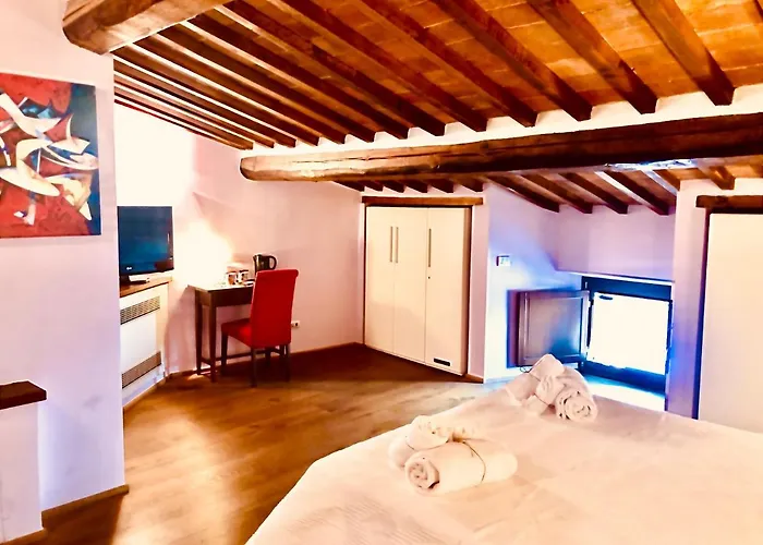 Konukevi Il Corso 4*